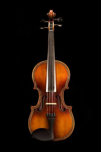 Photograph John Tozer Paul Davies Violin on One Eyeland